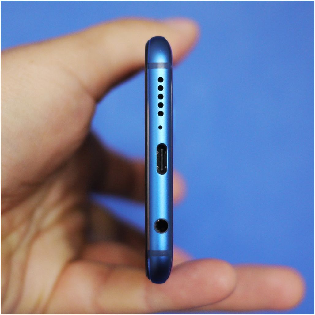 Обзор Honor 10: красавчик с "умными" камерами