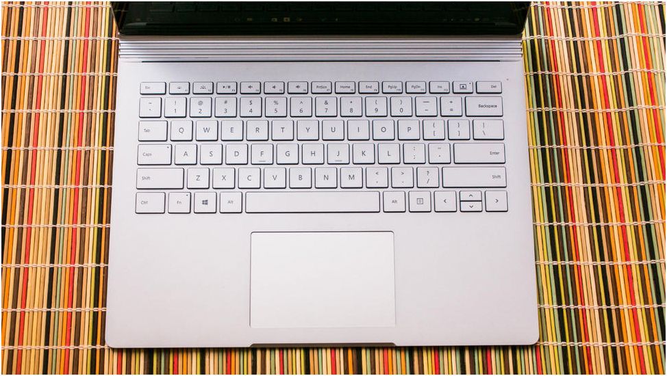 Обзор обзоров: Surface Book, первый ноутбук Microsoft