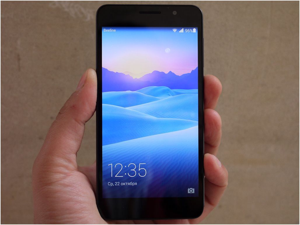 Обзор смартфона Huawei Honor 6: равняясь на флагмана (обзор, смартфона, huawei, honor, равняться) Обзор смартфона Huawei Honor 6: равняясь на флагмана