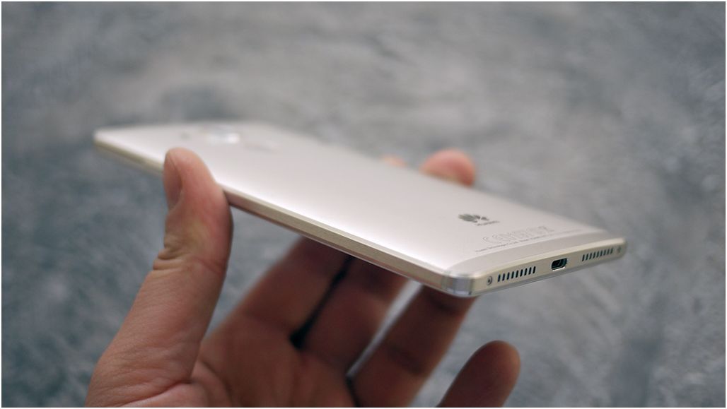 Обзор смартфона Huawei Mate 8: мощный и долгоиграющий (обзор, смартфона, huawei, mate, мощный) Обзор смартфона Huawei Mate 8: мощный и долгоиграющий