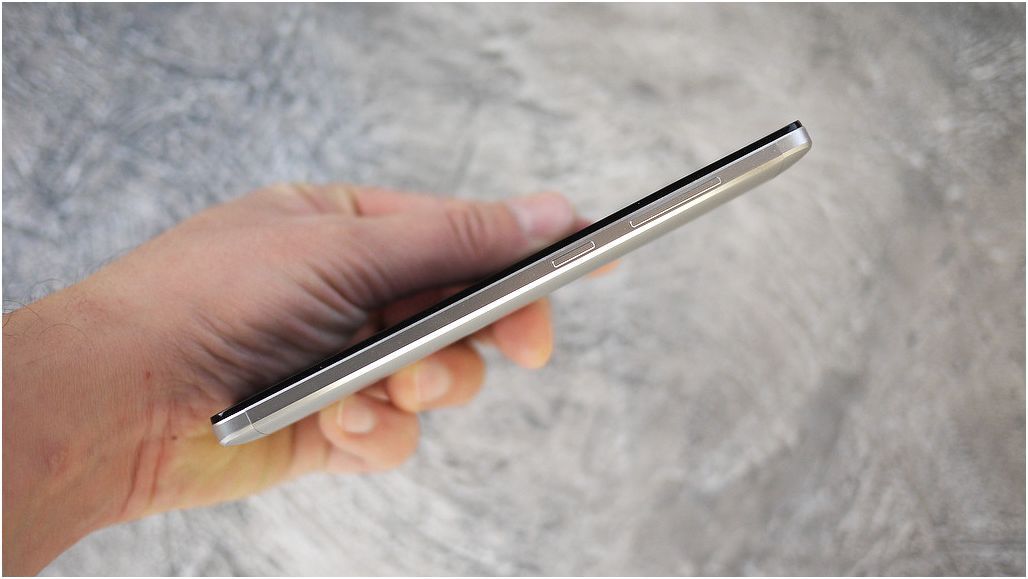 Обзор смартфона Lenovo Vibe P1: долгожитель с быстрой зарядкой (обзор, смартфона, lenovo, vibe, долгожитель, быстрый) Обзор смартфона Lenovo Vibe P1: долгожитель с быстрой зарядкой