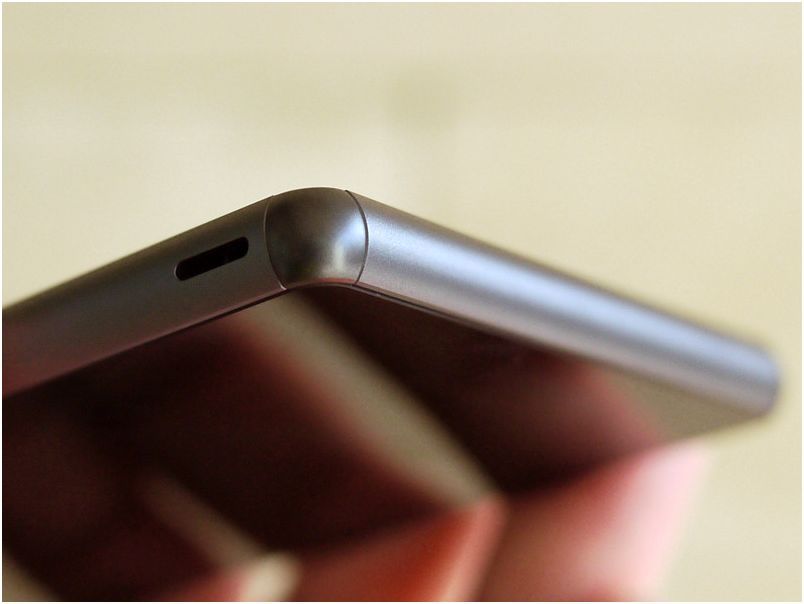 Обзор смартфона Sony Xperia Z3: улучшение улучшенного