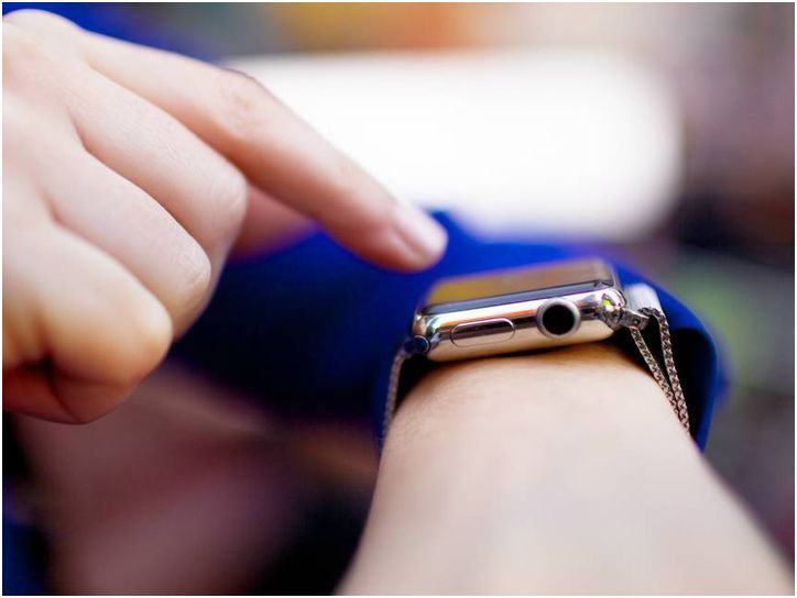 Обзор обзоров Apple Watch: они прекрасны, но покупать рано