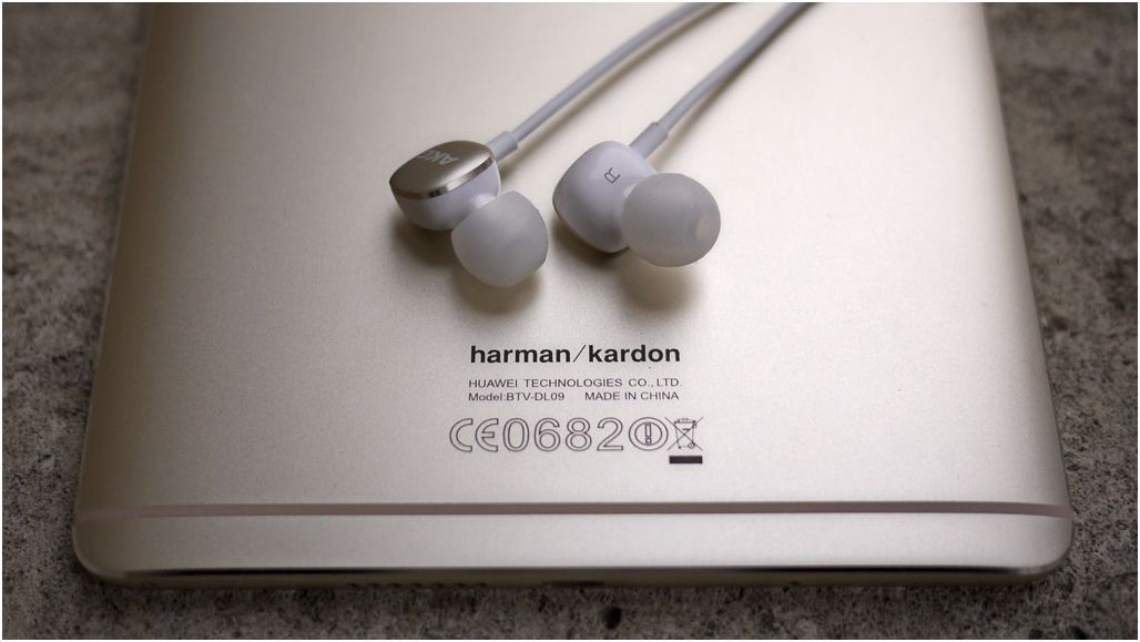 Обзор планшета Huawei MediaPad M3: флагман для меломанов