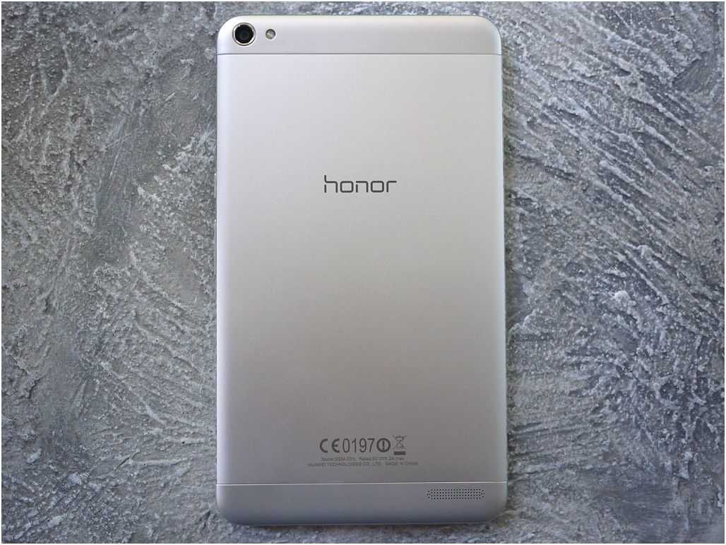 Обзор планшета Huawei MediaPad X2: телефон для Гулливера