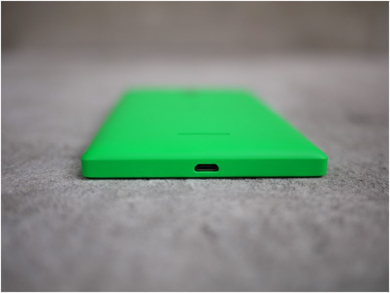 Обзор смартфона Nokia XL: Android-"бюджетник" с пятидюймовыми амбициями