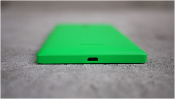 Обзор смартфона Nokia XL: Android-"бюджетник" с пятидюймовыми амбициями