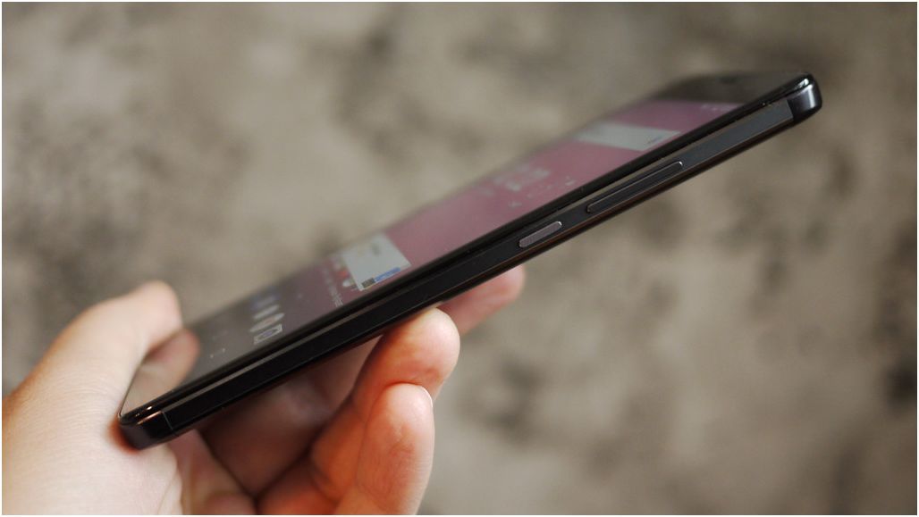 Обзор смартфона Fly Power Plus FHD: долгожитель с большим экраном