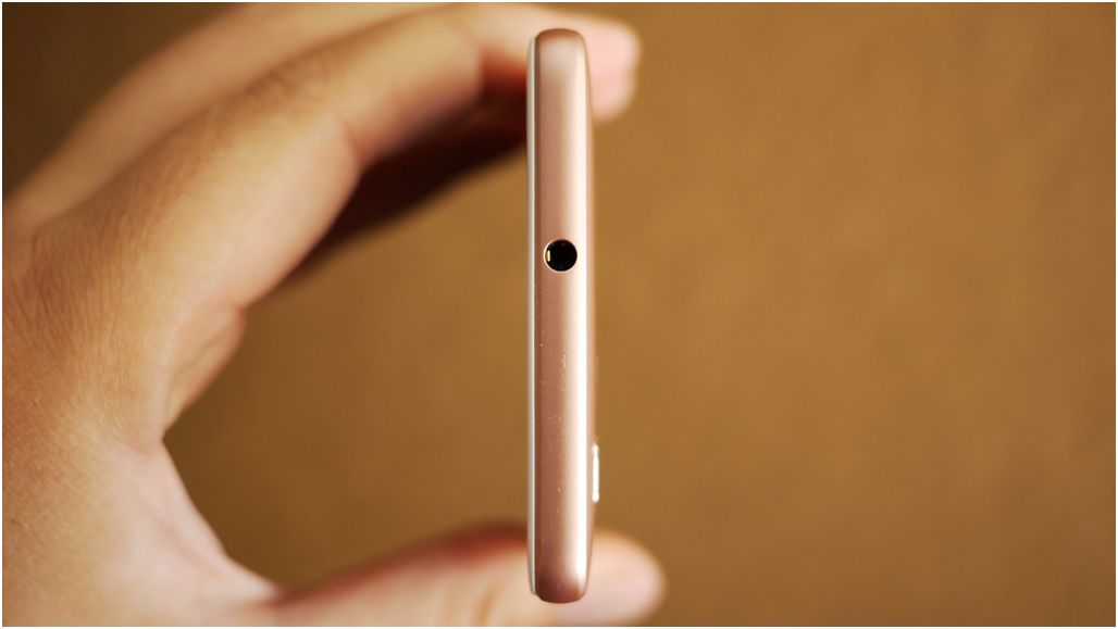 Обзор смартфона Highscreen Tasty: с металлическим привкусом