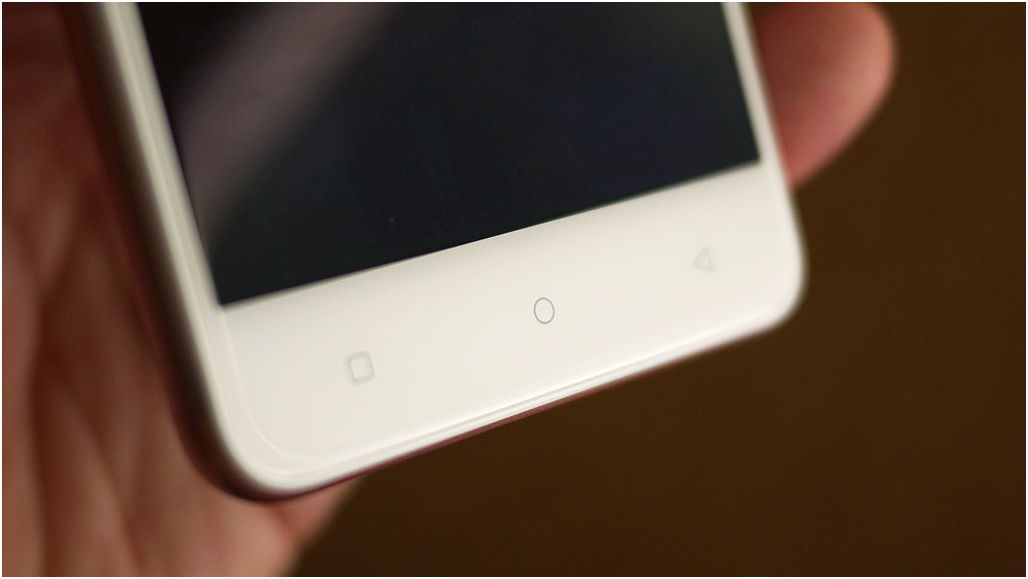 Обзор смартфона Highscreen Tasty: с металлическим привкусом