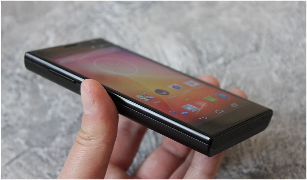 Обзор смартфона Highscreen Zera U: долгожитель c двумя батареями (обзор, смартфона, highscreen, zera) Обзор смартфона Highscreen Zera U: долгожитель c двумя батареями