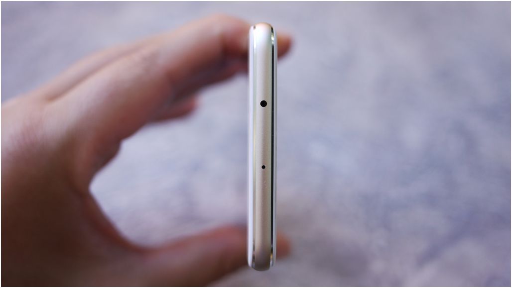 Обзор смартфона Honor 8: бережливая красота (обзор, смартфона, honor, бережливый, красота) Обзор смартфона Honor 8: бережливая красота