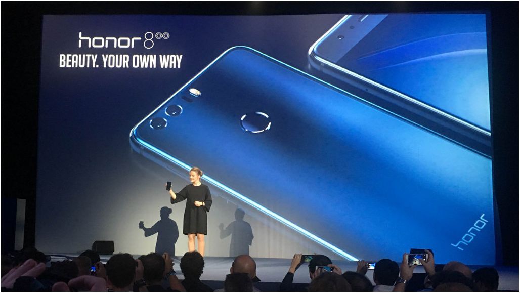 Обзор смартфона Honor 8: бережливая красота (обзор, смартфона, honor, бережливый, красота) Обзор смартфона Honor 8: бережливая красота