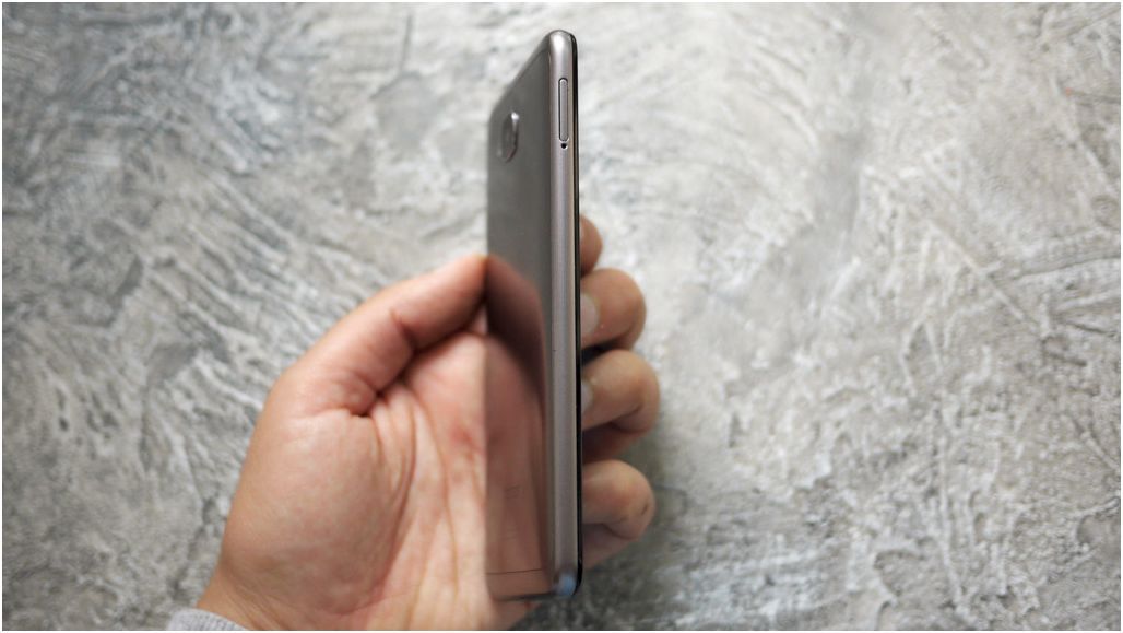 Обзор смартфона Huawei Honor 5C: в "железной" обертке