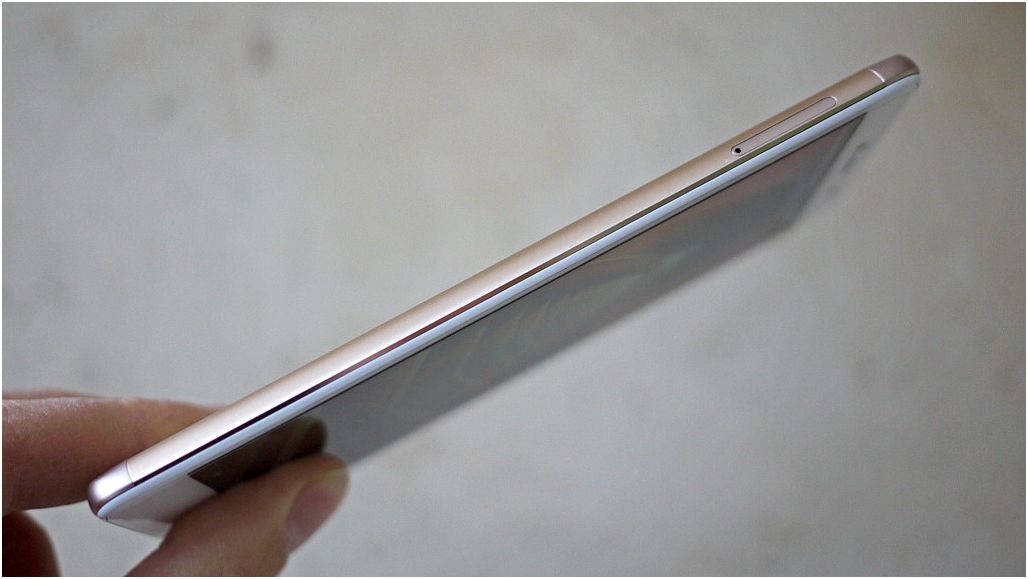 Обзор смартфона Huawei Honor 6X: двухкамерный и доступный (обзор, смартфона, huawei, honor, двухкамерный) Обзор смартфона Huawei Honor 6X: двухкамерный и доступный