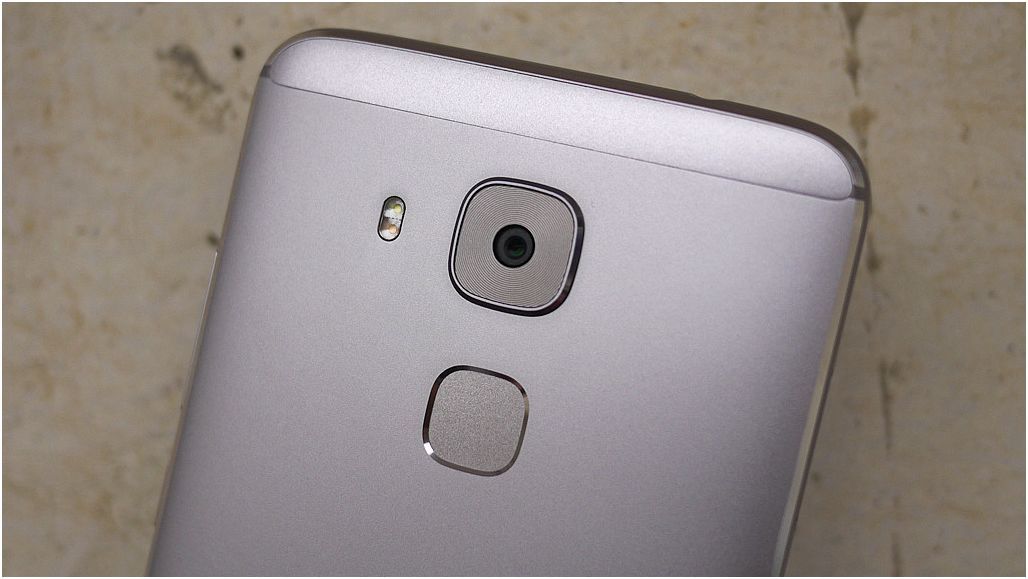 Обзор смартфона Huawei Nova Plus: модельный середнячок