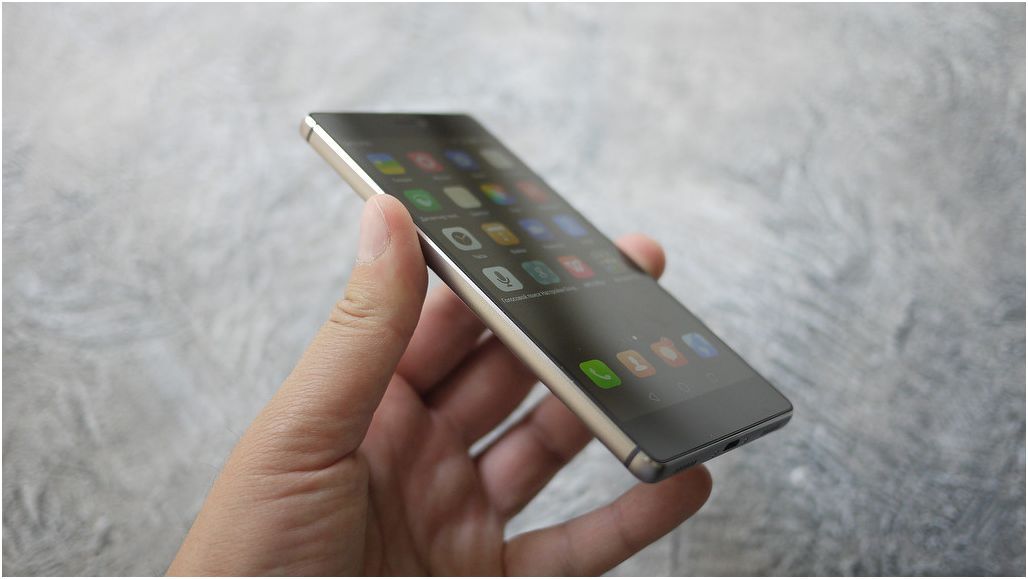 Обзор смартфона Huawei P8: сверхтонкий, двухсимочный, металлический (обзор, смартфона, huawei, сверхтонкий) Обзор смартфона Huawei P8: сверхтонкий, двухсимочный, металлический
