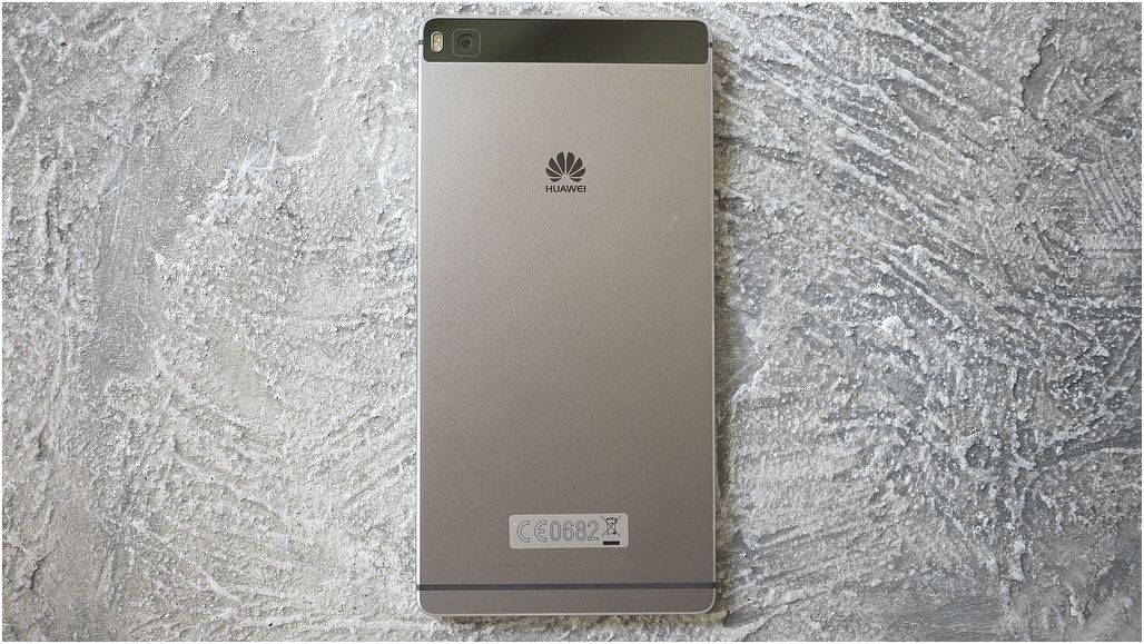 Обзор смартфона Huawei P8: сверхтонкий, двухсимочный, металлический (обзор, смартфона, huawei, сверхтонкий) Обзор смартфона Huawei P8: сверхтонкий, двухсимочный, металлический