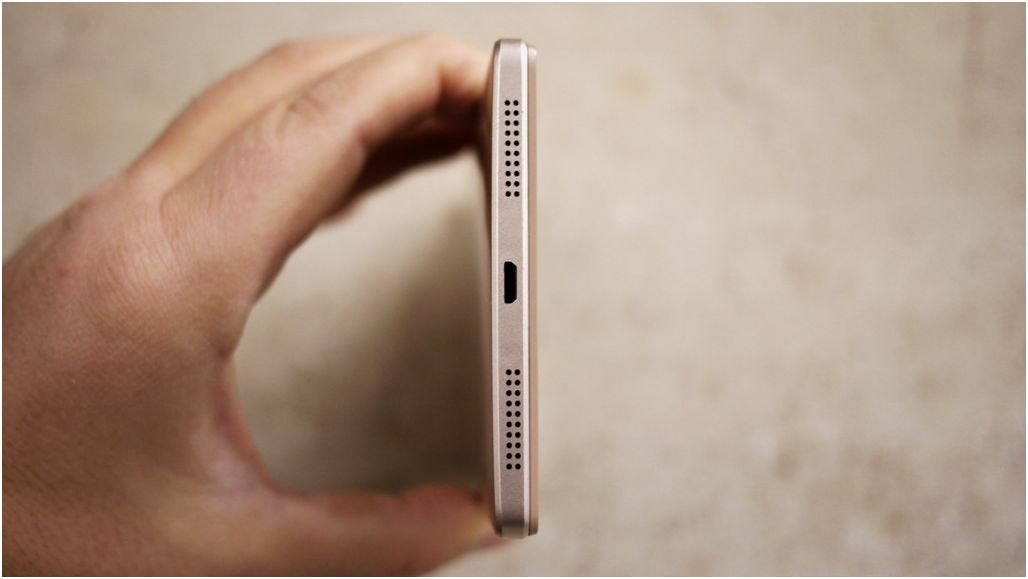 Обзор смартфона Lenovo Phab 2: карманный кинотеатр