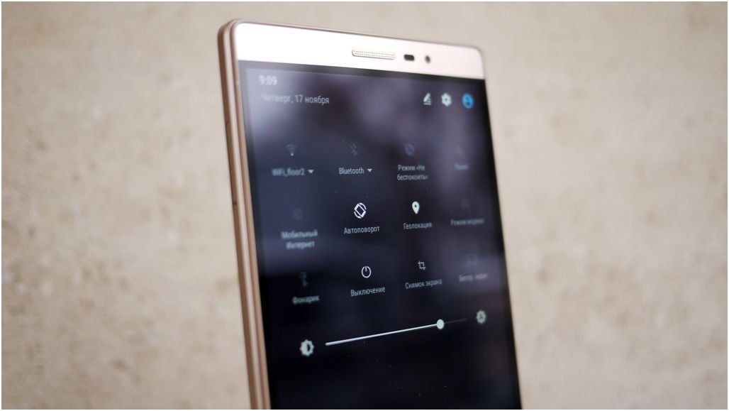 Обзор смартфона Lenovo Phab 2: карманный кинотеатр
