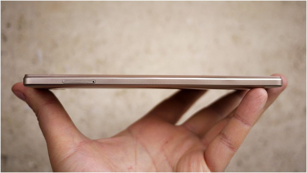 Обзор смартфона Lenovo Phab 2: карманный кинотеатр