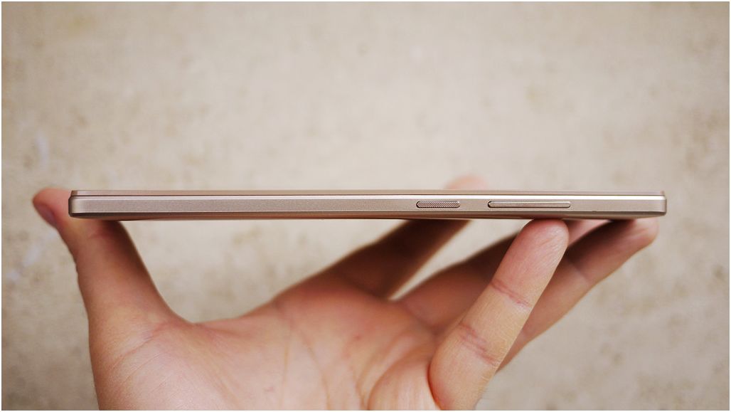 Обзор смартфона Lenovo Phab 2: карманный кинотеатр