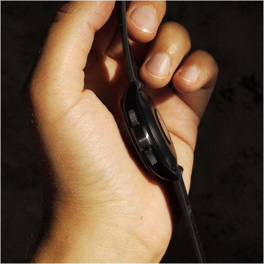 Обзор смарт-часов Samsung Galaxy Watch: обаяние классики (обзор, смарт-часов, samsung, galaxy) Обзор смарт-часов Samsung Galaxy Watch: обаяние классики