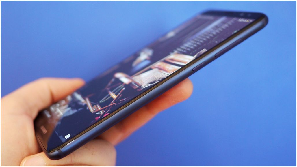 Обзор смартфона Huawei Nova 2i: в четыре "глаза"