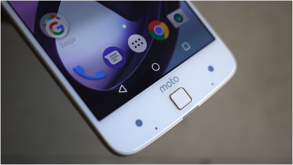 Обзор смартфона Lenovo Moto Z: сверхтонкий модульный флагман