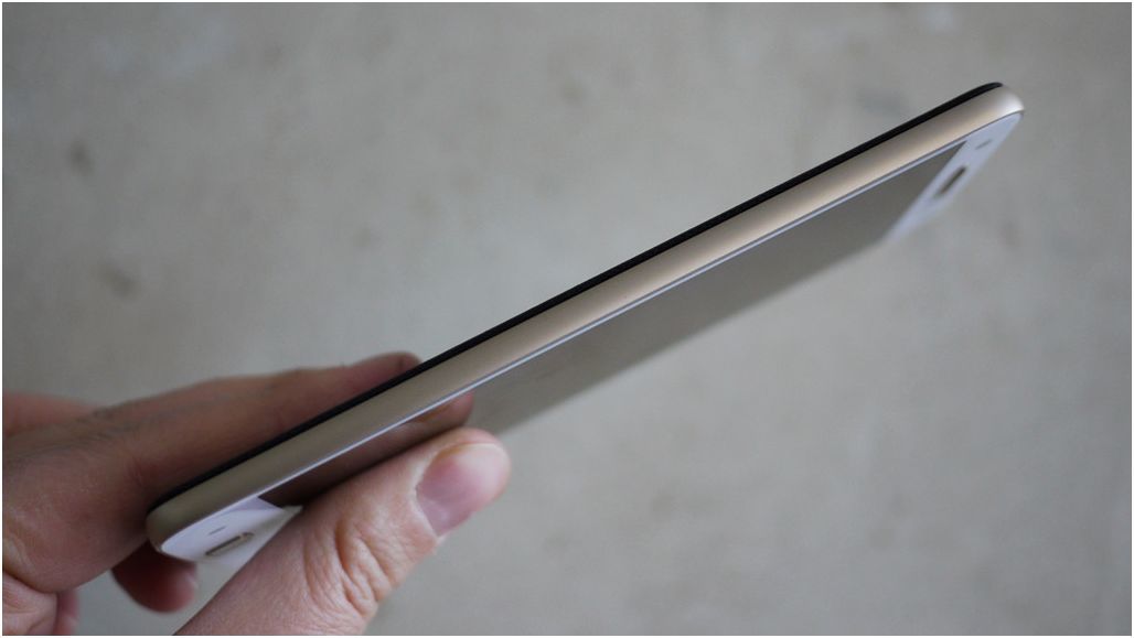 Обзор смартфона Lenovo Moto Z: сверхтонкий модульный флагман