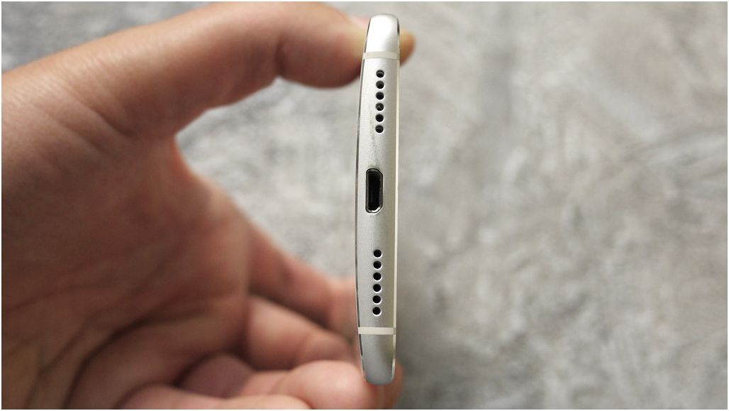 Обзор смартфона Lenovo Vibe S1: дуэт для селфи