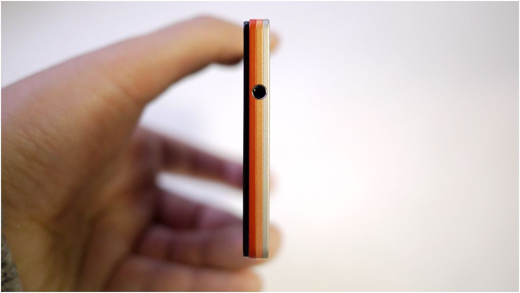 Обзор смартфона Lenovo Vibe X2: первый слоеный (обзор, смартфона, lenovo, vibe) Обзор смартфона Lenovo Vibe X2: первый слоеный