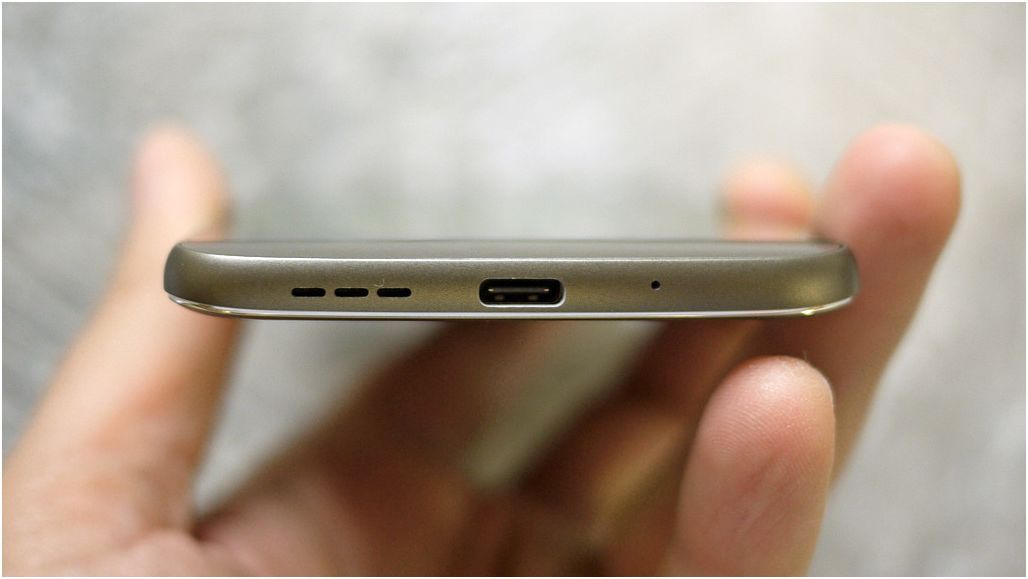 Обзор смартфона LG G5 SE: "дружный" трансформер (обзор, смартфона, дружный, трансформер) Обзор смартфона LG G5 SE: "дружный" трансформер