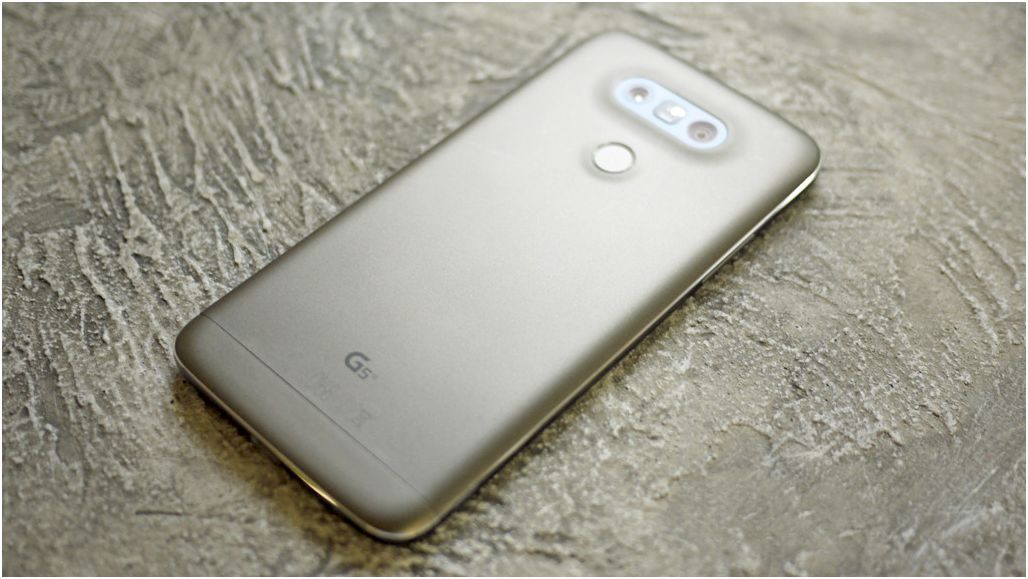 Обзор смартфона LG G5 SE: "дружный" трансформер (обзор, смартфона, дружный, трансформер) Обзор смартфона LG G5 SE: "дружный" трансформер