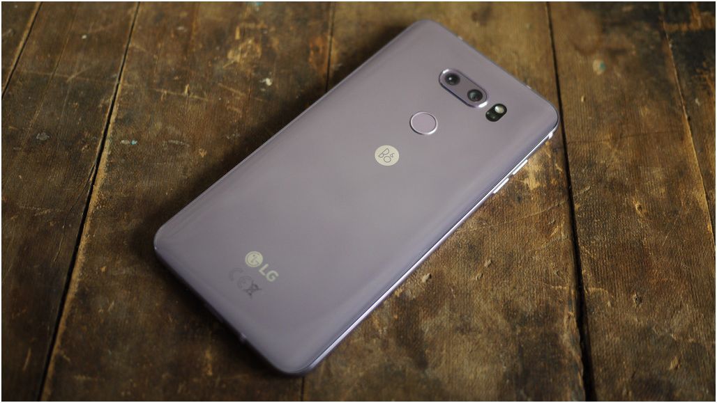 Обзор смартфона LG V30+: флагманская красота, неслыханное благозвучие (обзор, смартфона, флагманский, красота) Обзор смартфона LG V30+: флагманская красота, неслыханное благозвучие
