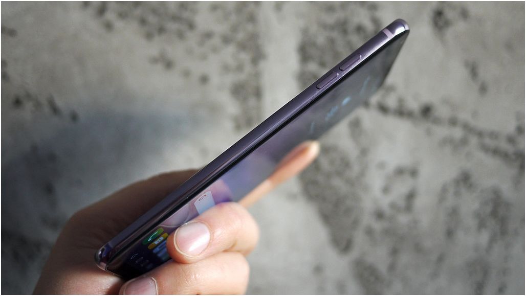 Обзор смартфона LG V30+: флагманская красота, неслыханное благозвучие (обзор, смартфона, флагманский, красота) Обзор смартфона LG V30+: флагманская красота, неслыханное благозвучие