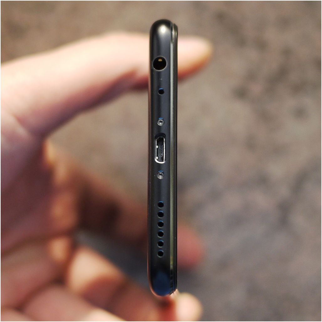 Обзор смартфона Meizu Note 8: ни рамок, ни "челки"