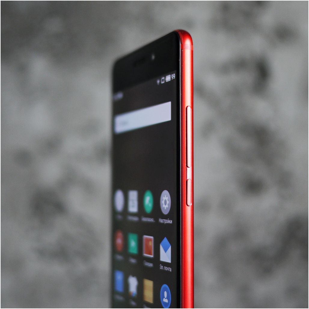 Обзор смартфона Meizu Pro 7: два "глаза", два экрана (обзор, смартфона, meizu, глаз) Обзор смартфона Meizu Pro 7: два "глаза", два экрана