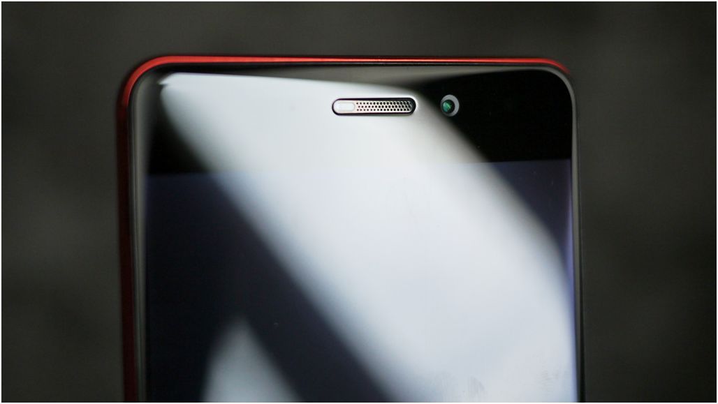 Обзор смартфона Meizu Pro 7: два "глаза", два экрана (обзор, смартфона, meizu, глаз) Обзор смартфона Meizu Pro 7: два "глаза", два экрана