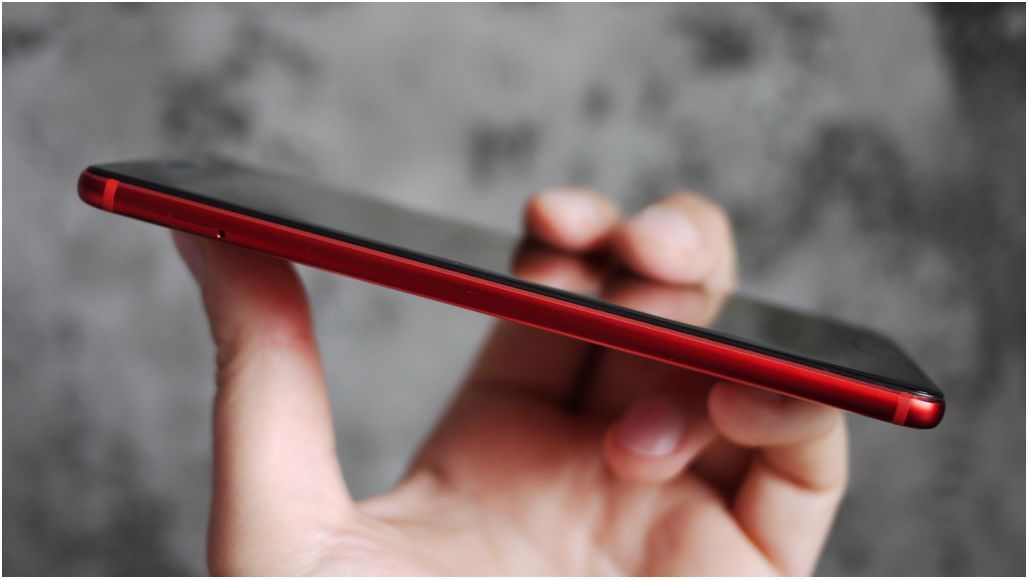 Обзор смартфона Meizu Pro 7: два "глаза", два экрана (обзор, смартфона, meizu, глаз) Обзор смартфона Meizu Pro 7: два "глаза", два экрана