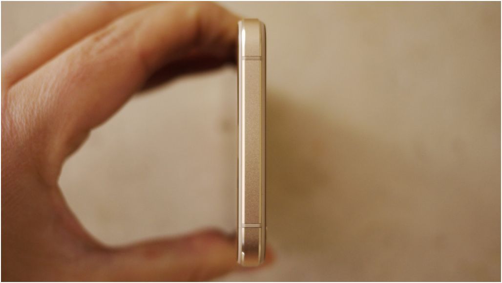 Обзор смартфона Meizu U10: стекло возвращается