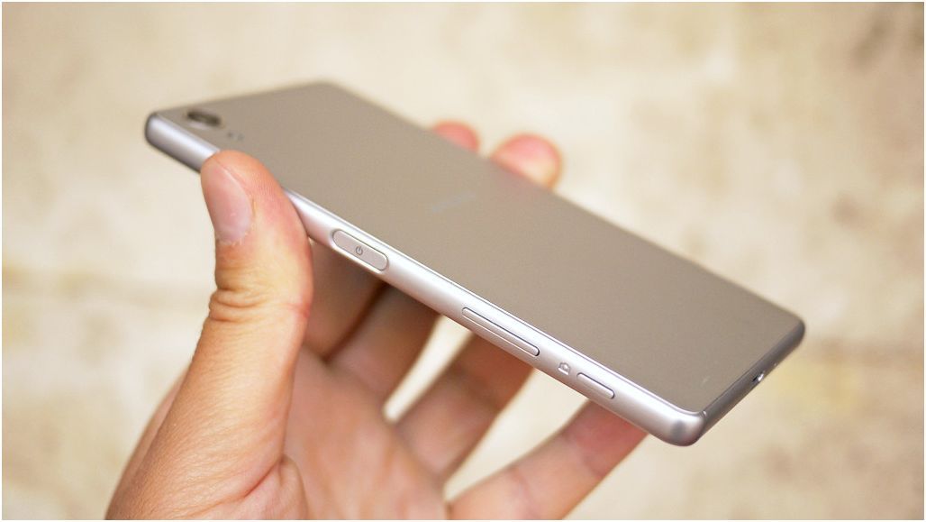 Обзор смартфона Sony Xperia X: секреты мистера "Икс" (обзор, смартфона, sony, xperia, секрет, мистер) Обзор смартфона Sony Xperia X: секреты мистера "Икс"