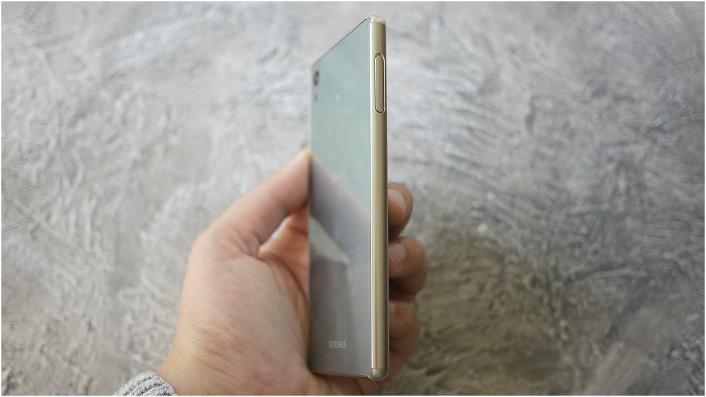 Обзор смартфона Sony Xperia Z3+: промежуточный флагман (обзор, смартфона, sony, xperia, промежуточный) Обзор смартфона Sony Xperia Z3+: промежуточный флагман