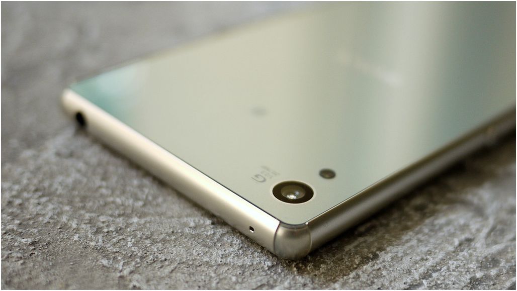 Обзор смартфона Sony Xperia Z3+: промежуточный флагман (обзор, смартфона, sony, xperia, промежуточный) Обзор смартфона Sony Xperia Z3+: промежуточный флагман