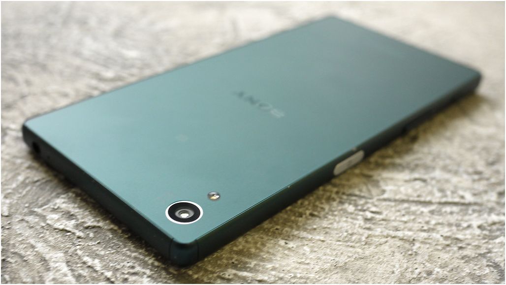 Обзор смартфона Sony Xperia Z5: испытанная формула