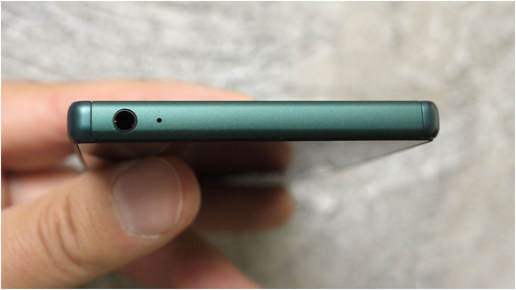 Обзор смартфона Sony Xperia Z5: испытанная формула