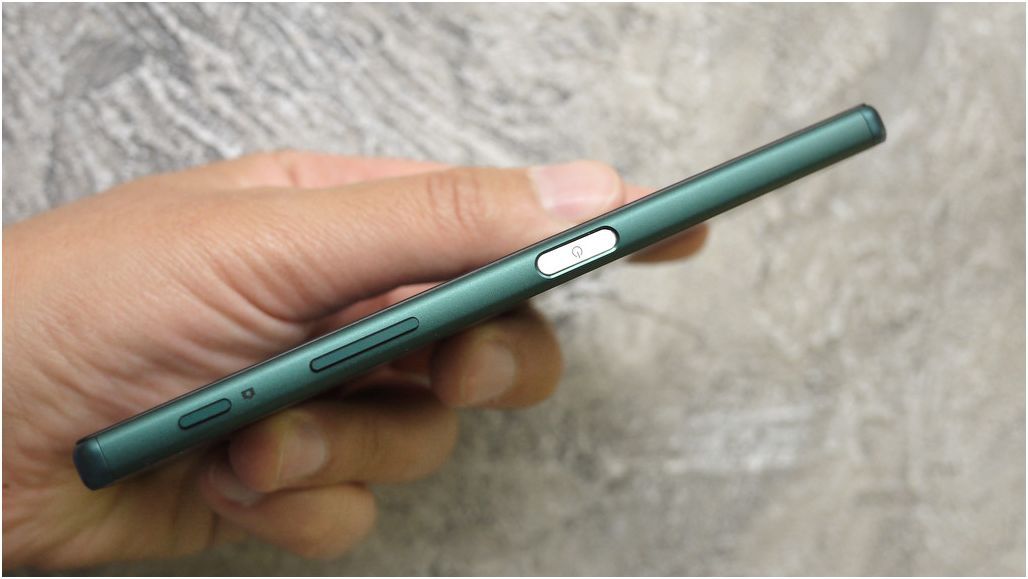 Обзор смартфона Sony Xperia Z5: испытанная формула