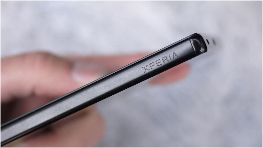 Обзор смартфона Sony Xperia Z5 Premium: сумма технологии