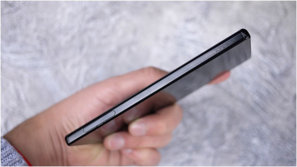 Обзор смартфона Sony Xperia Z5 Premium: сумма технологии