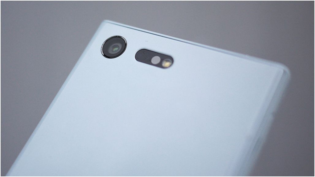 Обзор смартфона Sony Xperia X Compact: малыш почти без компромиссов